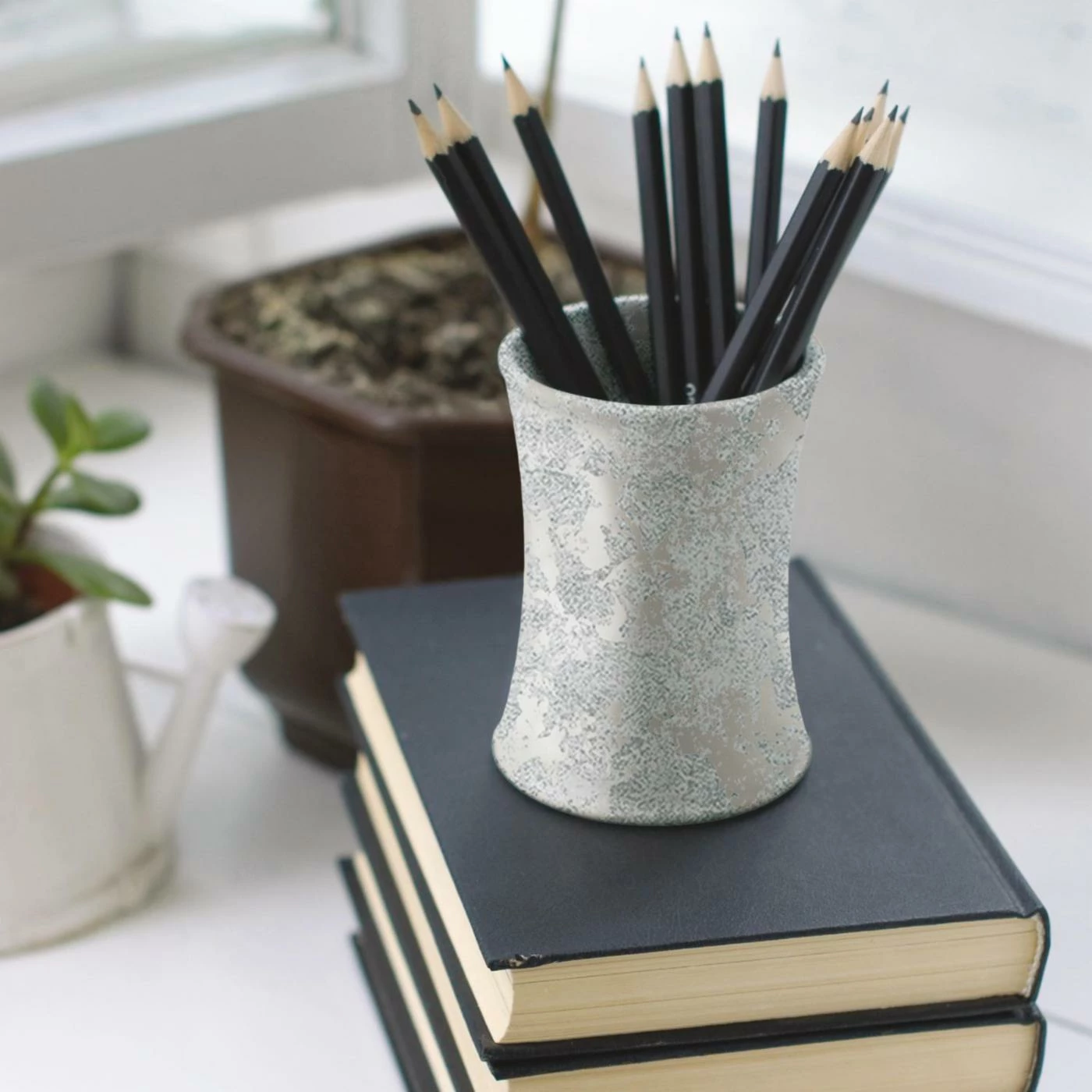 Cheapest 🔔 RoomMates Gold Leaf Self-Adhesive Wallpaper 👏 8 Cheapest 🔔 RoomMates Gold Leaf Self-Adhesive Wallpaper 👏 - Image 6