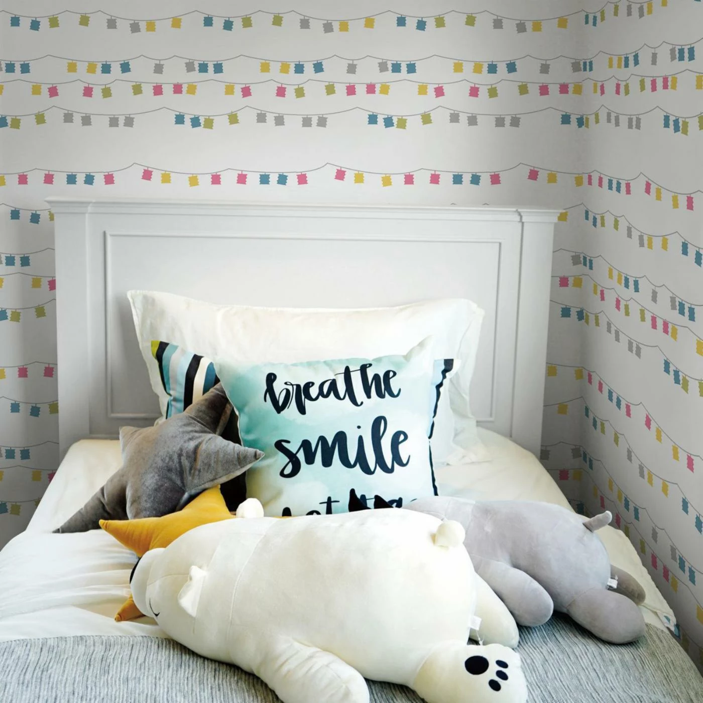 Budget π Self-Adhesive Wallpaper RoomMates Lanterns Peel And Stick Wallpaper β 9 Budget π Self-Adhesive Wallpaper RoomMates Lanterns Peel And Stick Wallpaper β - Image 7